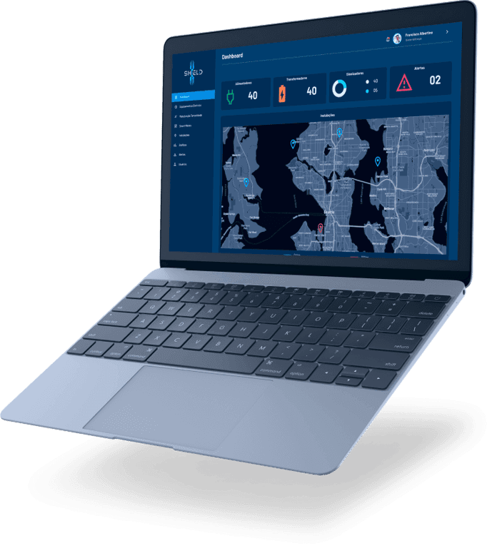 Shield-X - Imagem de um laptop com a plataforma do Shield sendo exibida na tela